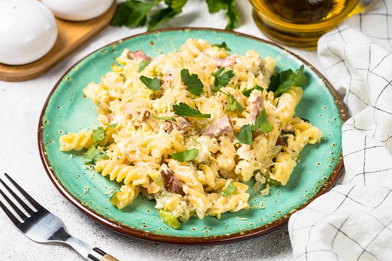 Pasta Carbonara mit Zucchetti