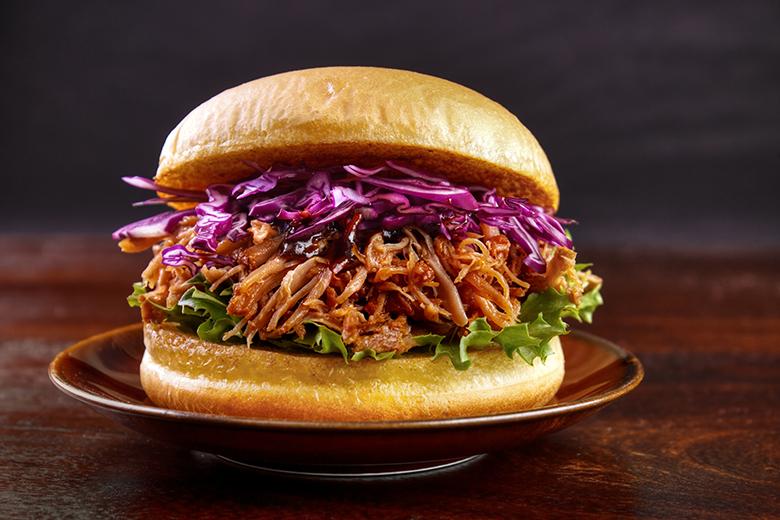 Pulled Pork-Burger aus dem Smoker