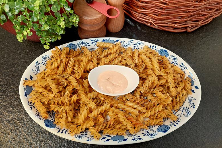 Würzige Pasta-Chips