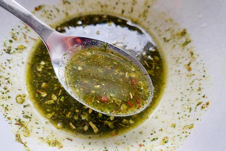 Italienische Salatsauce