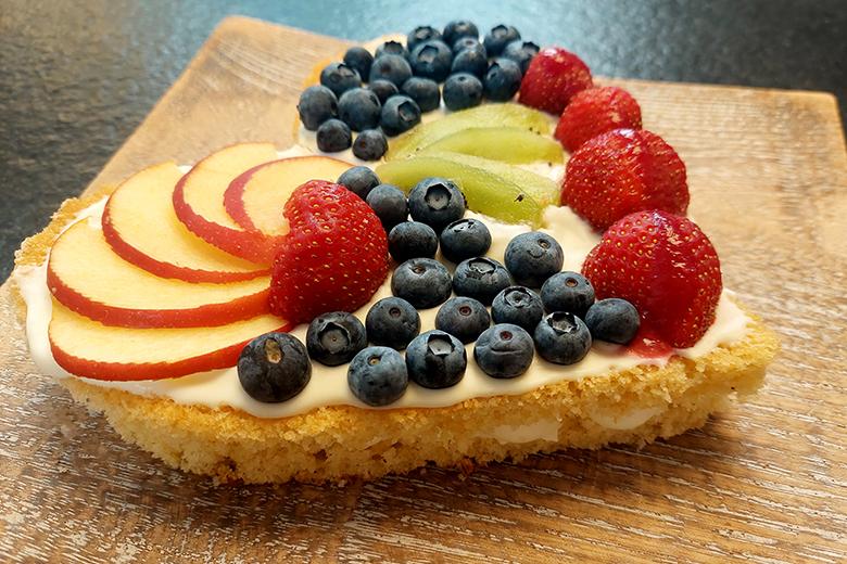 Biskuit-Herztorte