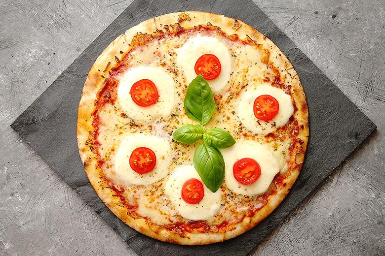 Mozzarella-Pizza