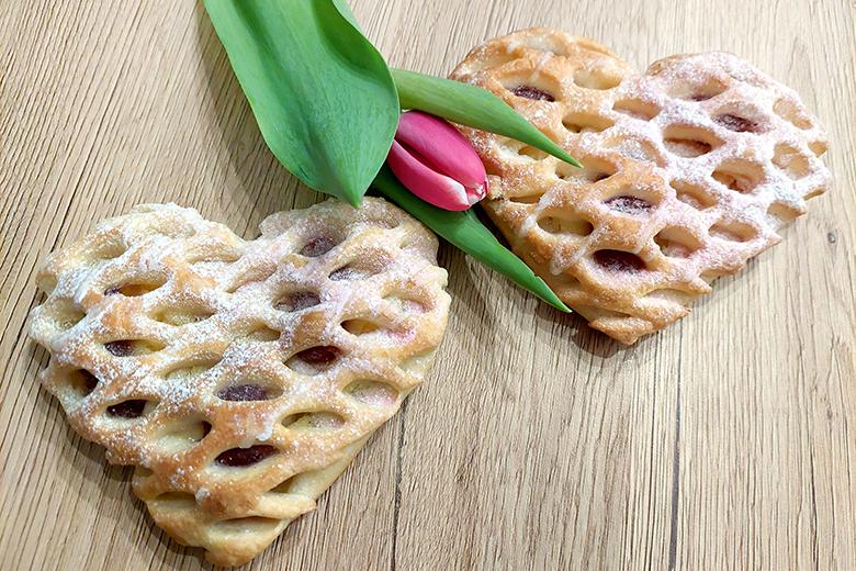 Blätterteig-Herz-Taschen