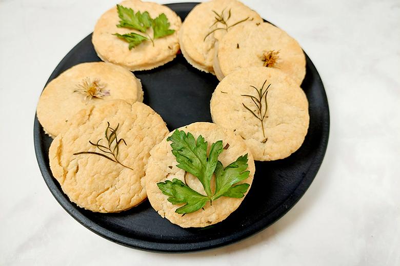 Kräuter-Shortbread