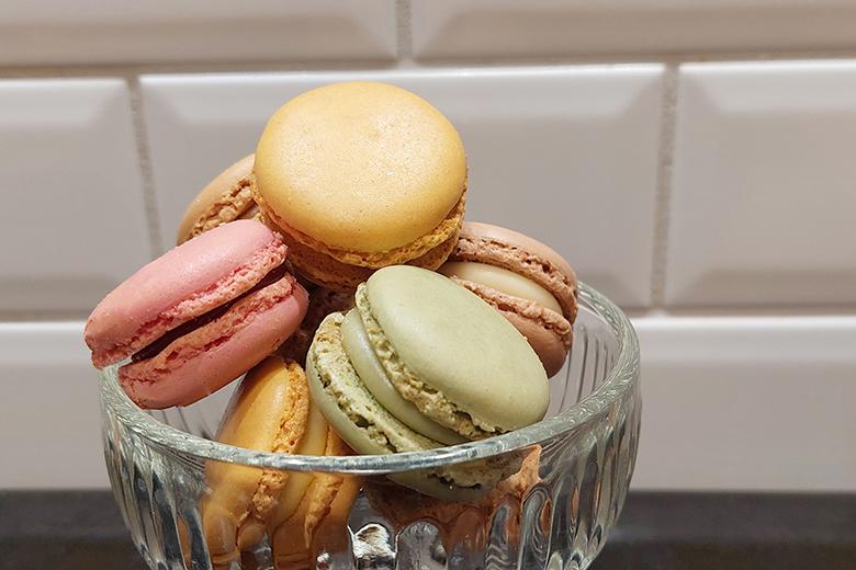 Bunte Macarons