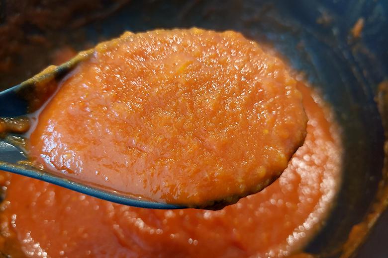 Tomaten-Kürbis-Sauce