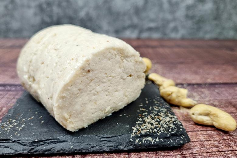 Veganer Mozzarella