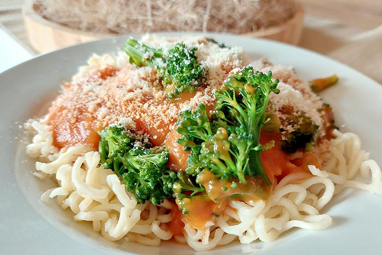 Gemüse-Ramen-Pfanne
