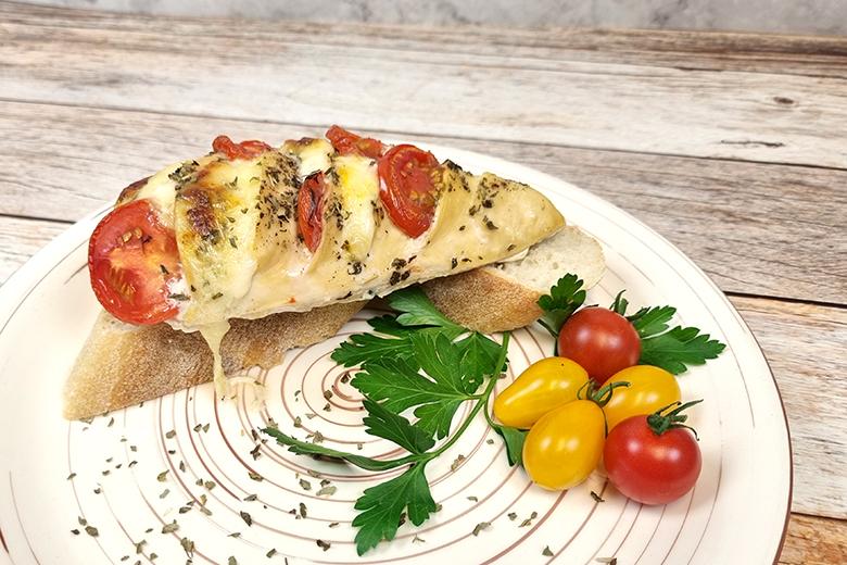 Gefüllte Pouletbrust mit Tomaten und Mozzarella