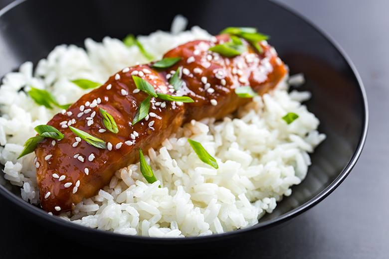 Teriyaki-Lachs mit Reis