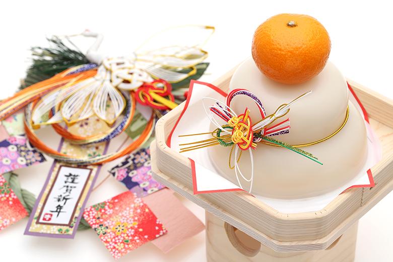 Kagami-Mochi