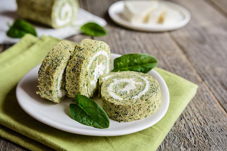 Spinatrolle mit Feta