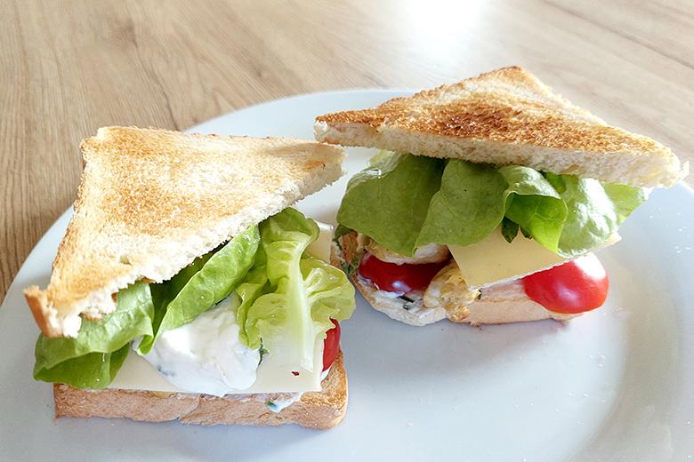 Kalorienarmer Toast mit Poulet