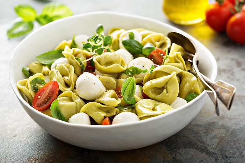 Tortellinisalat