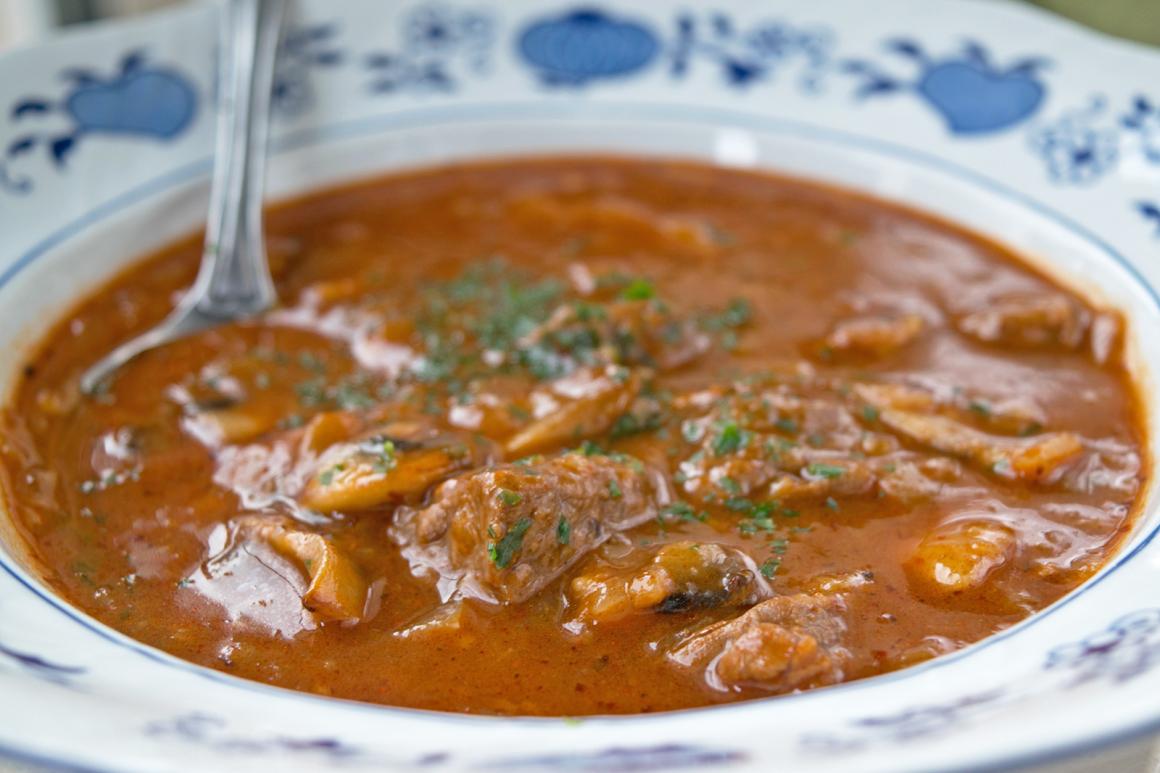 Pilz-Gulasch - Rezept
