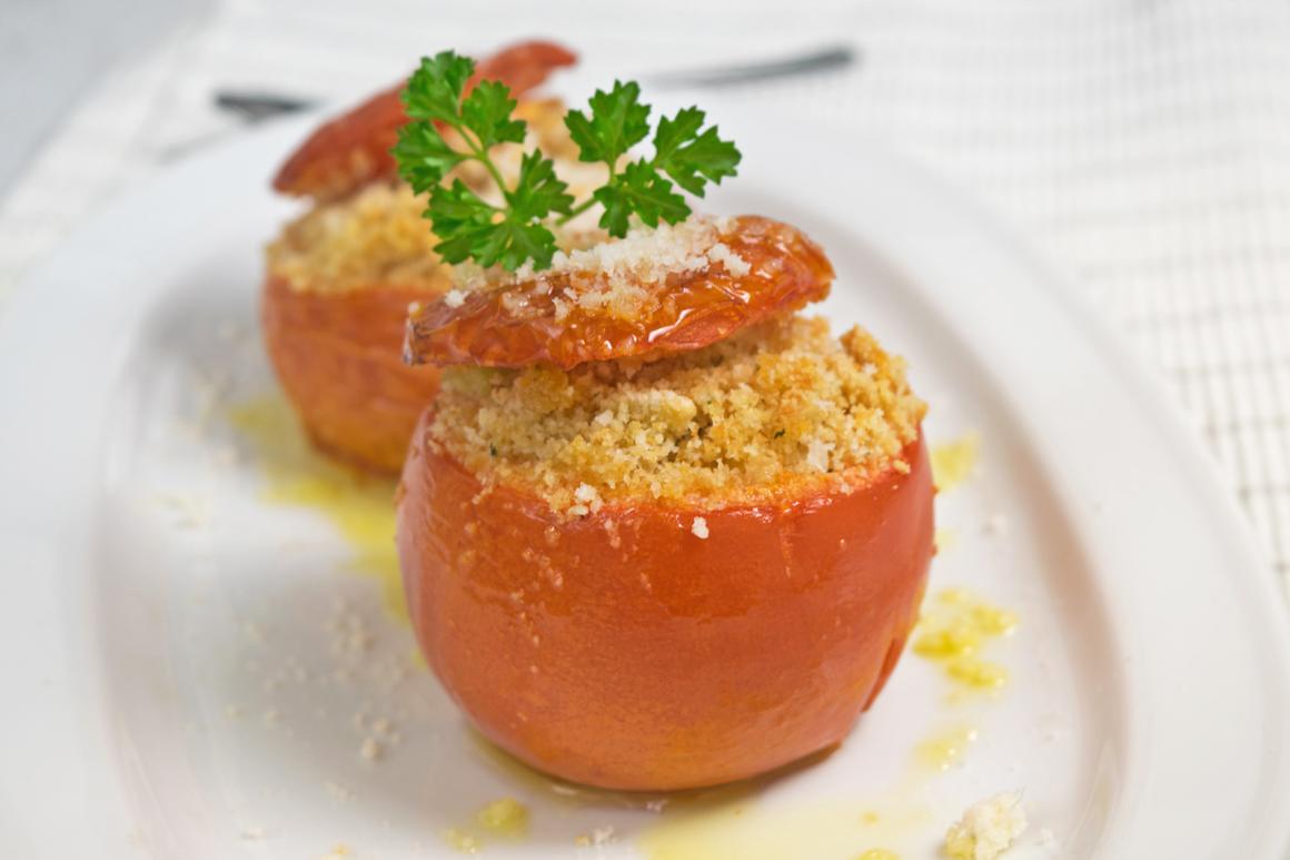 Gefüllte-Vegetarische-Tomaten