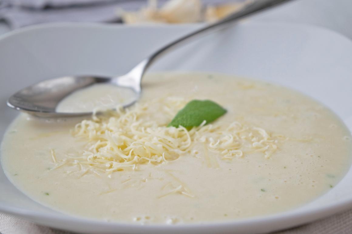 Knoblauchschaumsuppe