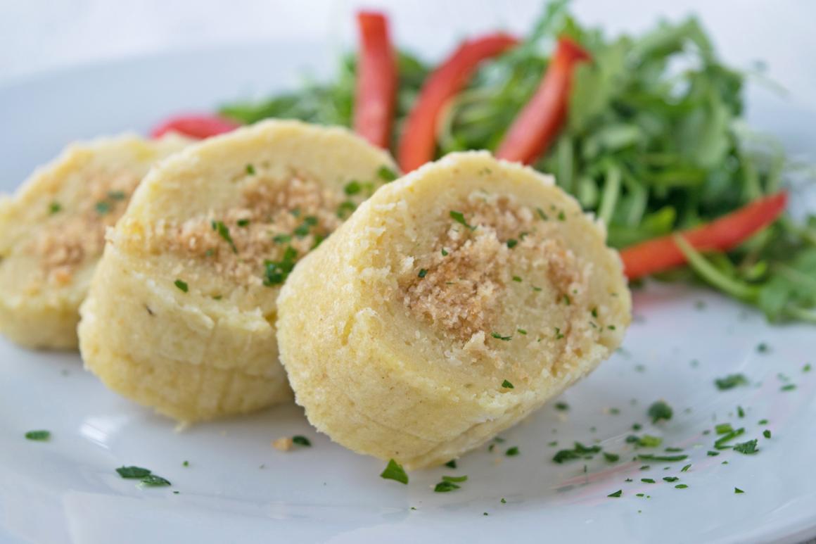 Kartoffel-Paniermehl-Knödel