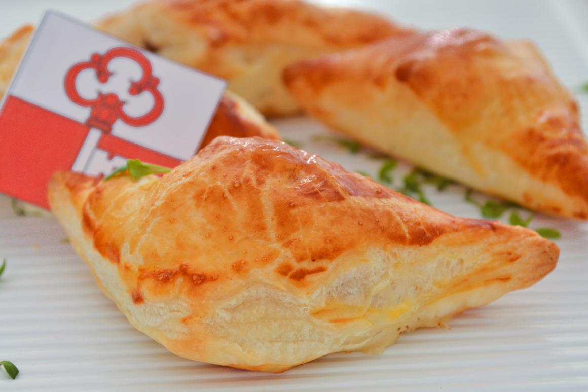 Zigerkrapfen mit Fleischfüllung