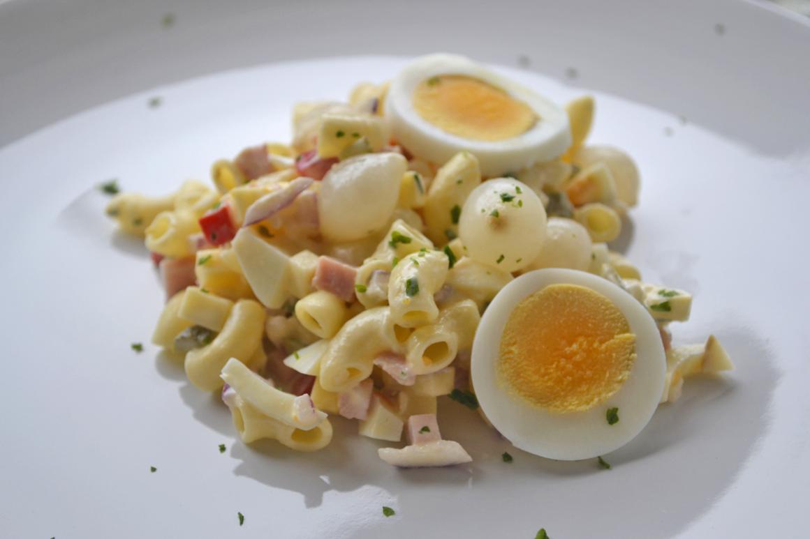 Hörnlisalat