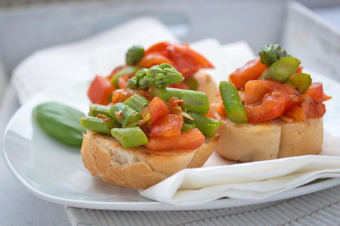 Spargelbruschetta