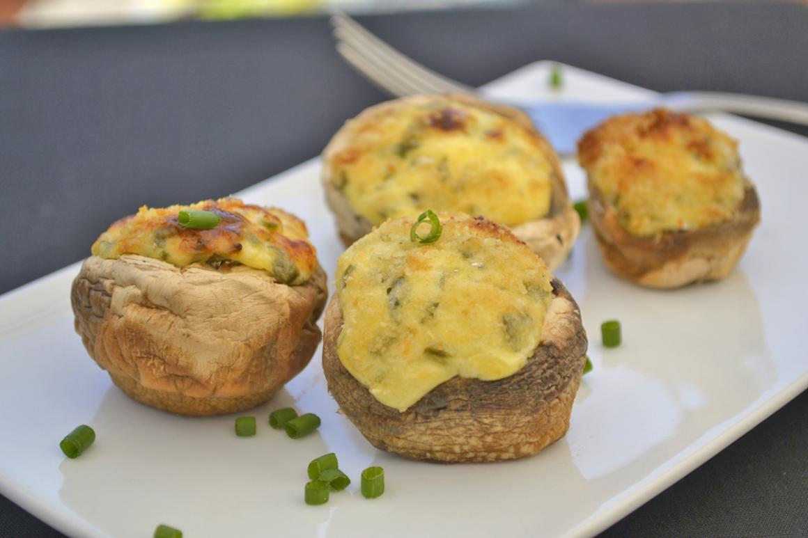 Champignons mit Frischkäsehaube