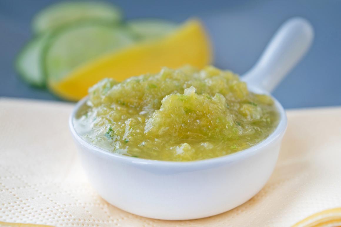 Gurken-Dip mit Mango