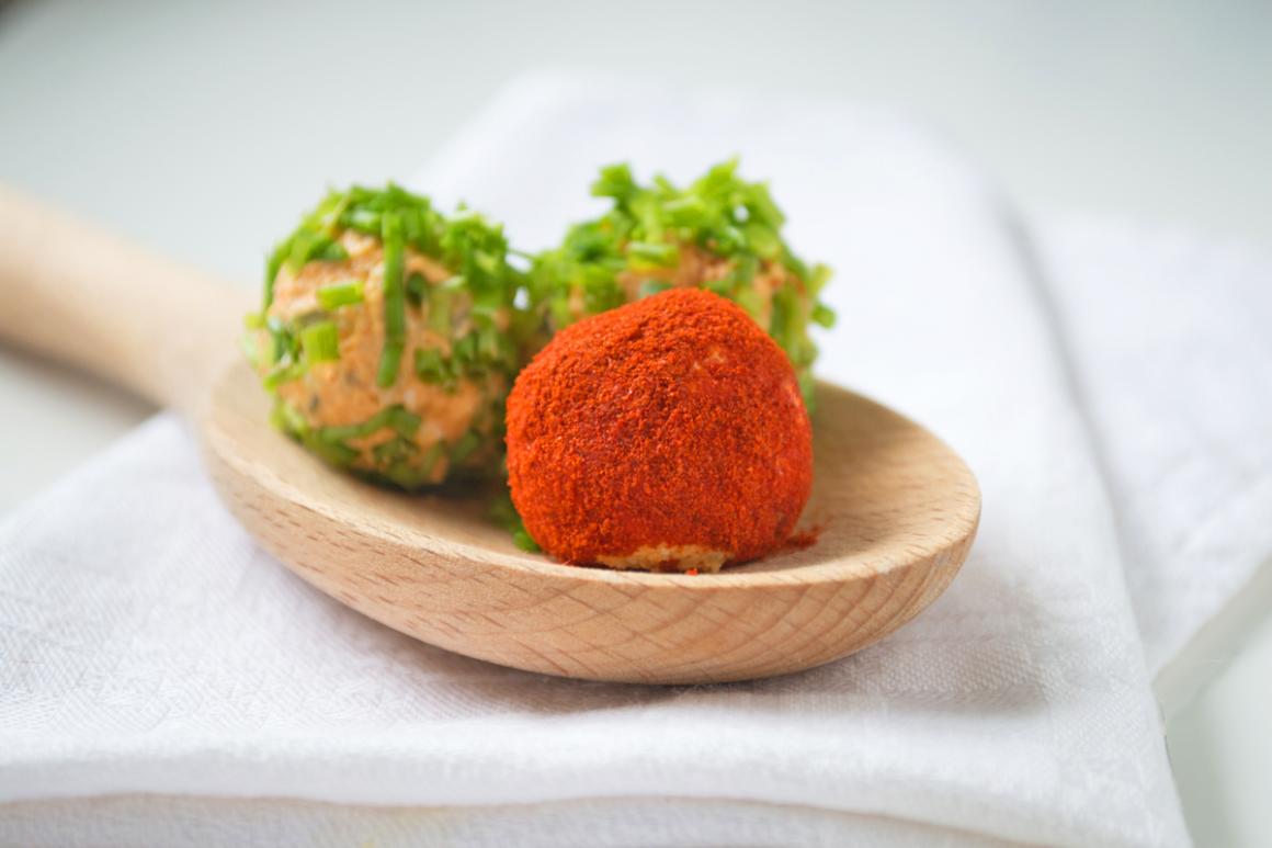 Liptauer Käsebällchen