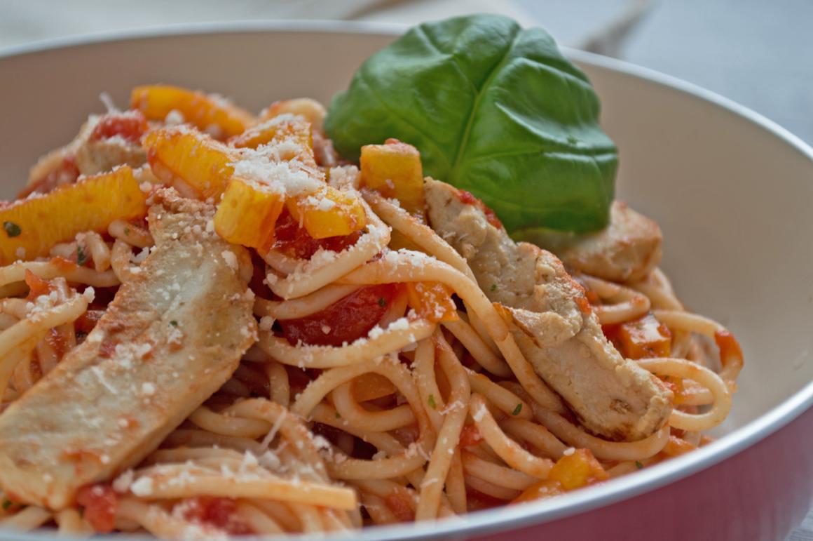 Spaghetti mit Poulet