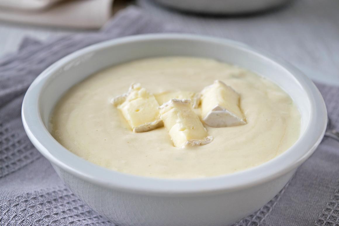 Wein-Camembert-Suppe