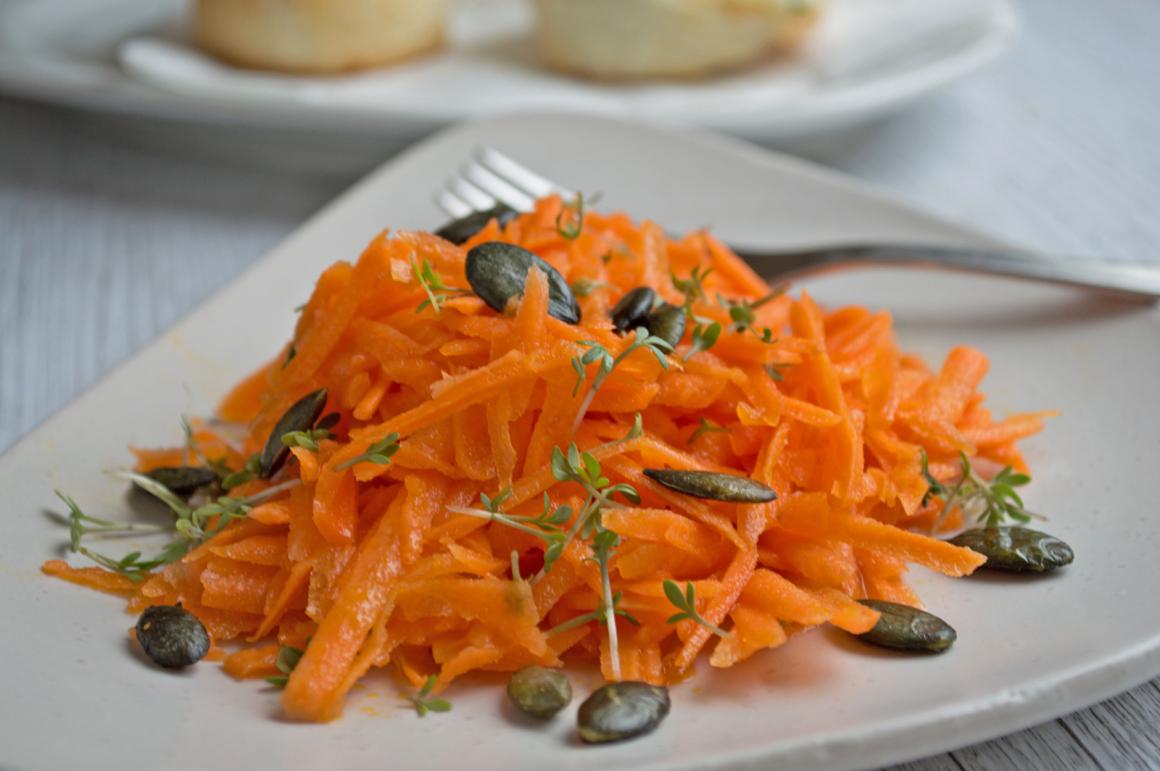 Rüeblisalat mit Kresse