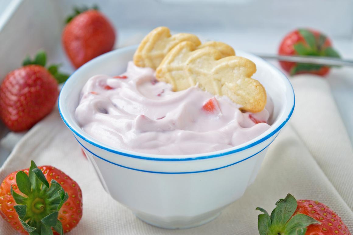Sommerliche Erdbeercreme