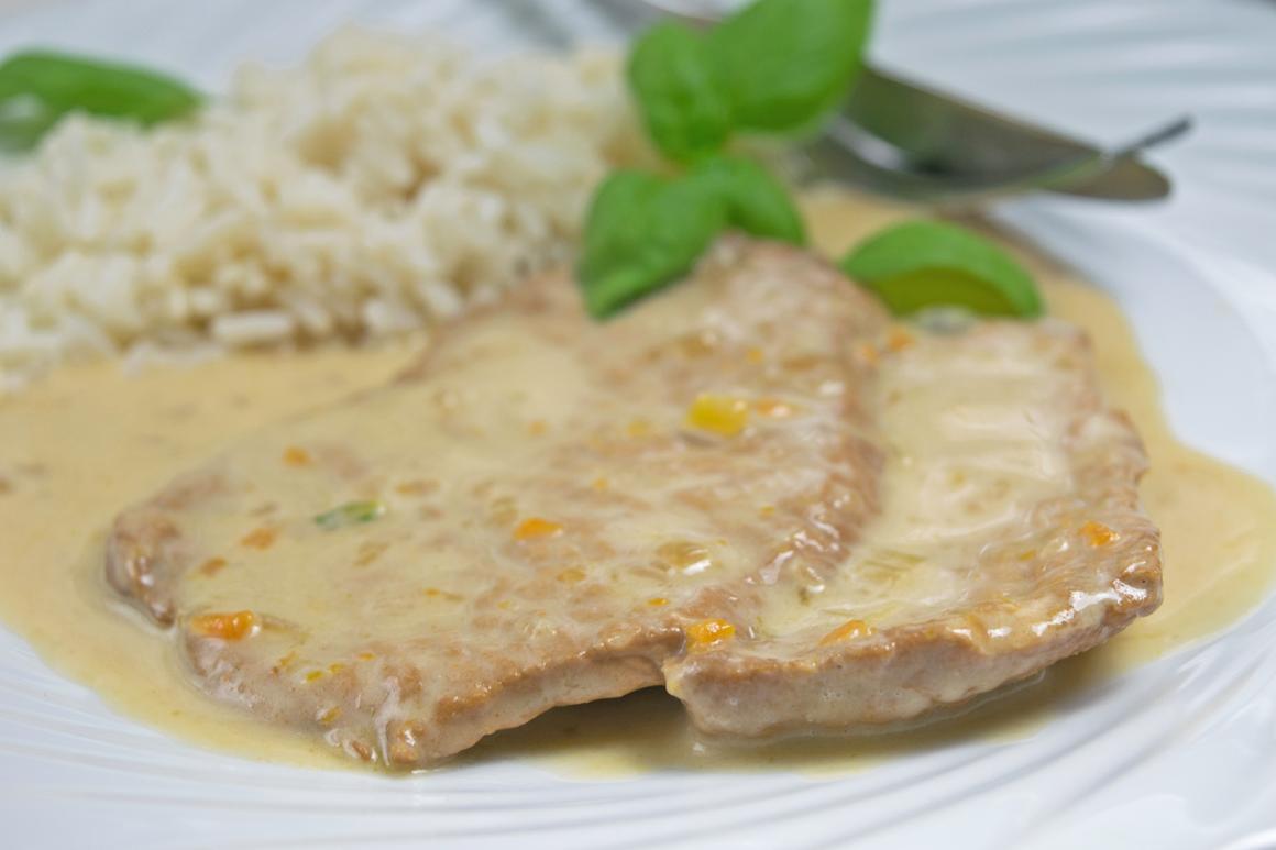 Schweinsrahmschnitzel