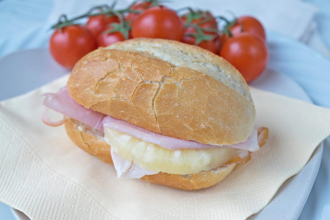 Sandwich Hawaii