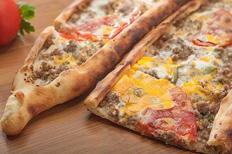 Türkische Teigfladen - Pide