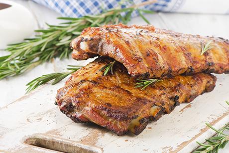 Grillierte Spare Ribs