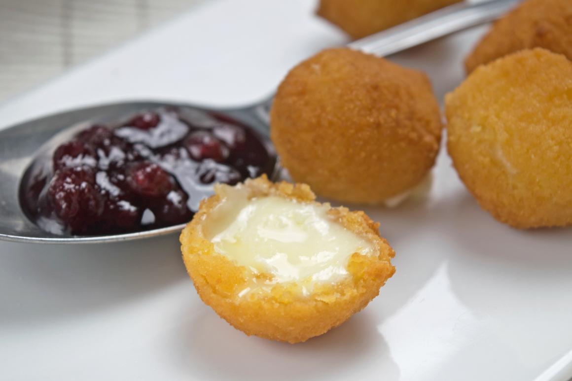 Mozzarella-Knusperkugeln
