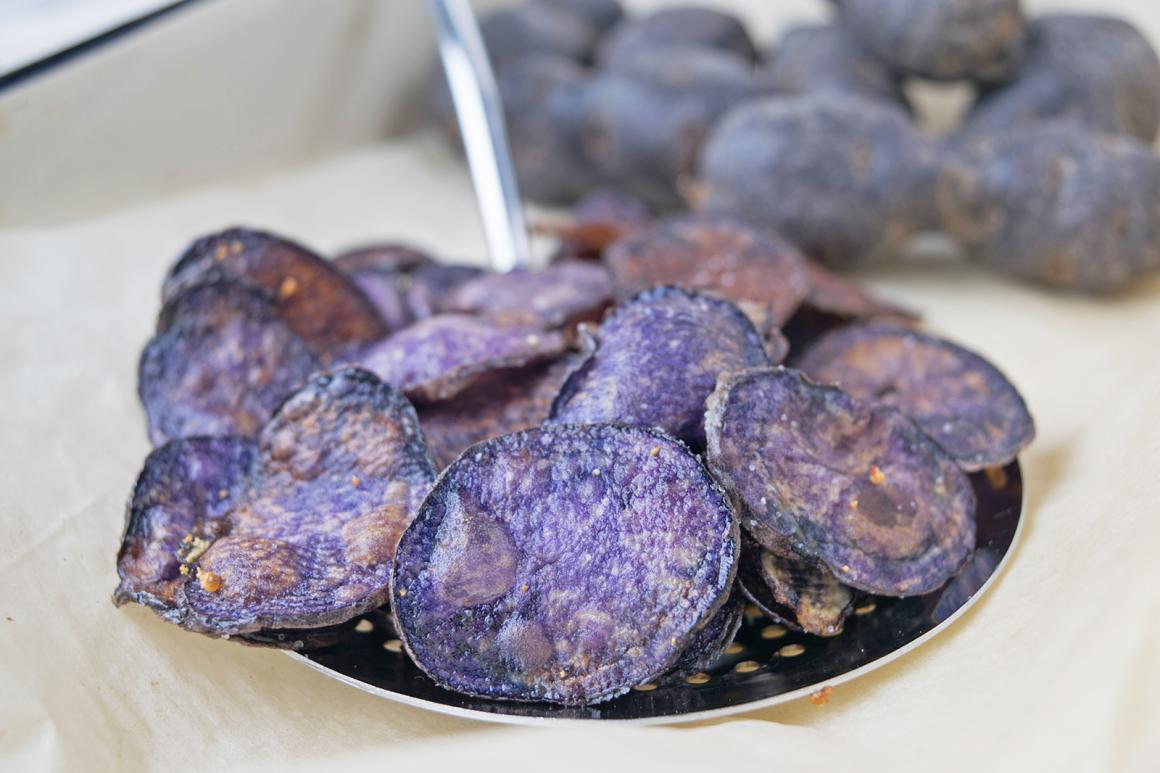 Lila Kartoffel-Chips