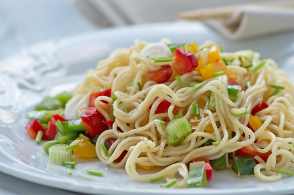 Asia-Nudelsalat
