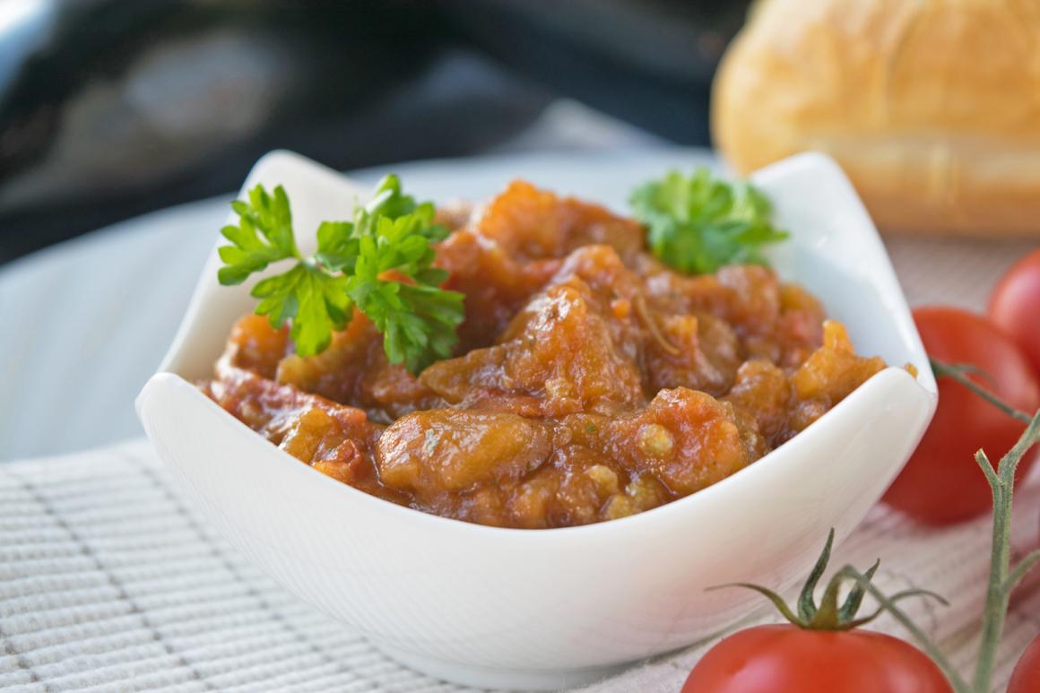 Marokkanischer Zaalouk-Salat