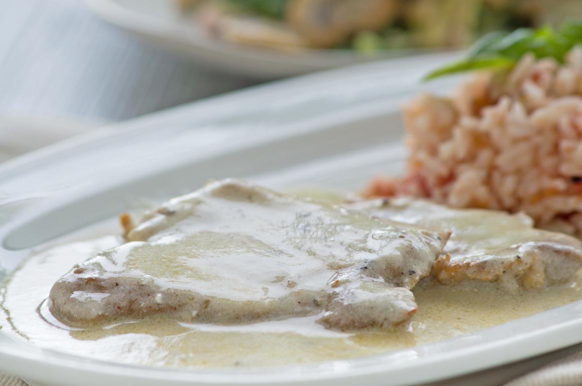 Schnitzel in Rahmsauce