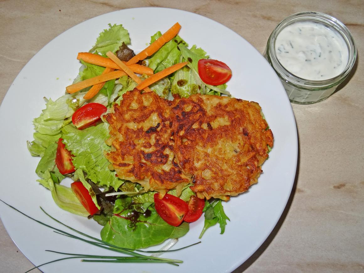 Rösti mit Salat