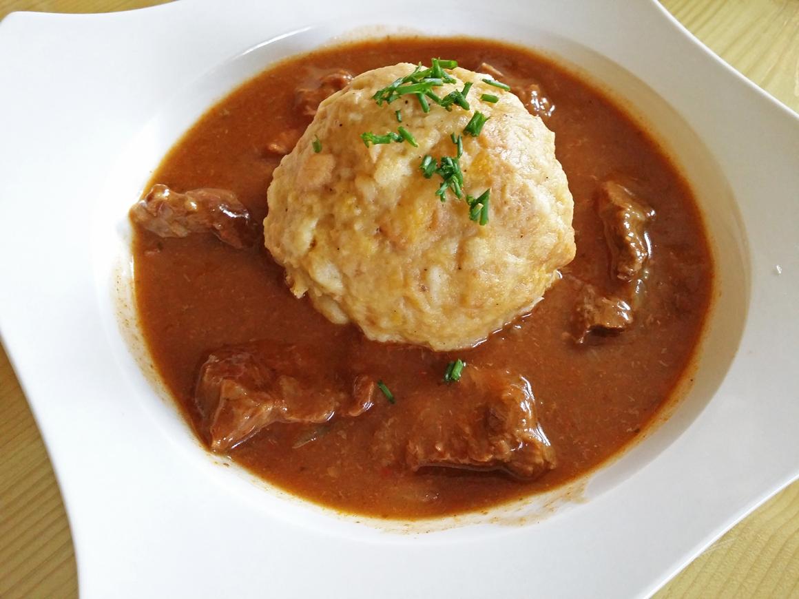 Traditionelles Gulasch