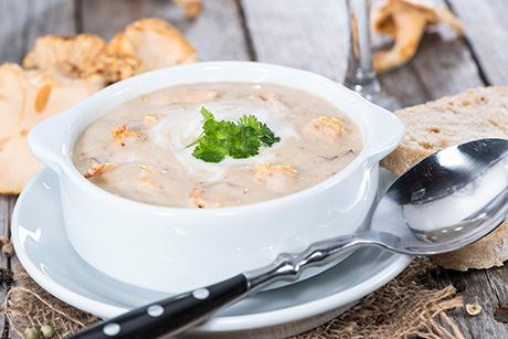 Eierschwämmli-Suppe