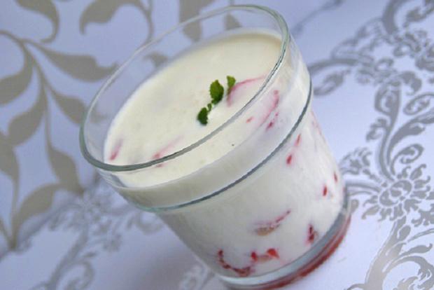 Erdbeerkaltschale - Rezept