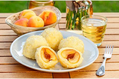 Aprikosenknödel