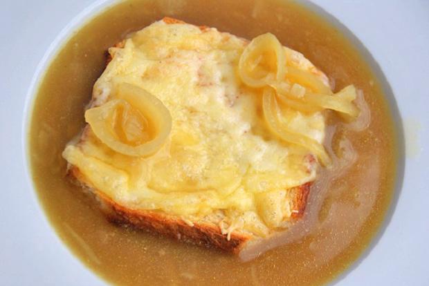 Zwiebelsuppe