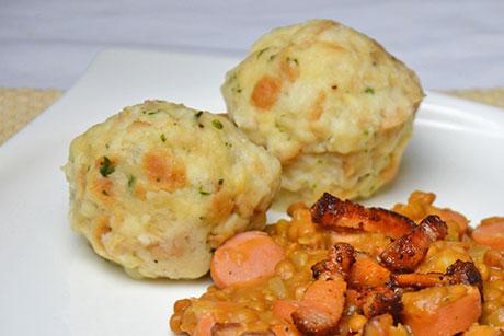 Omas Semmelknödel