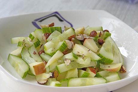 Birnensalat mit Gurken