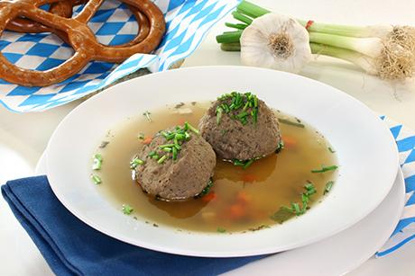 Leberknödelsuppe